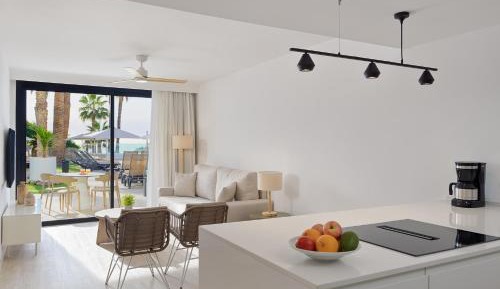 One-Bedroom Apartment with Terracene