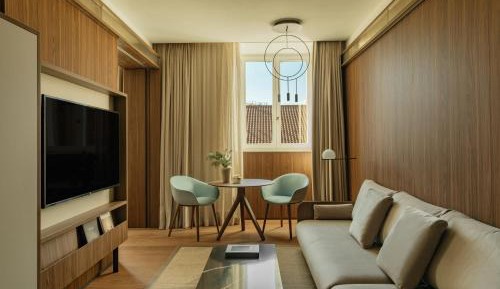 One Bedroom Master Suite