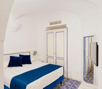 Superior Family Room