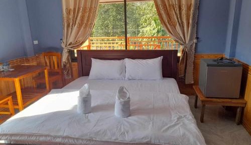 Deluxe Double Room with Bath
