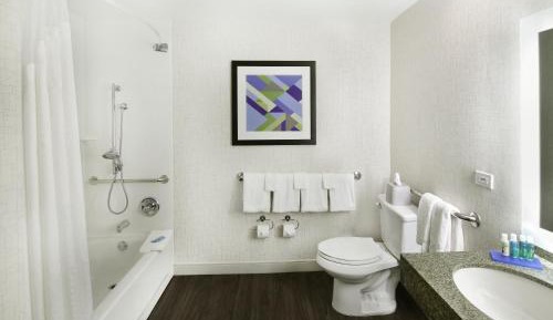 Suite with Two Beds - Non-Smoking