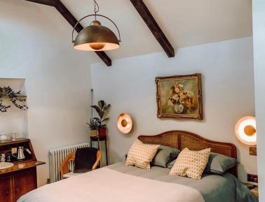 Deluxe Double Room with Bath