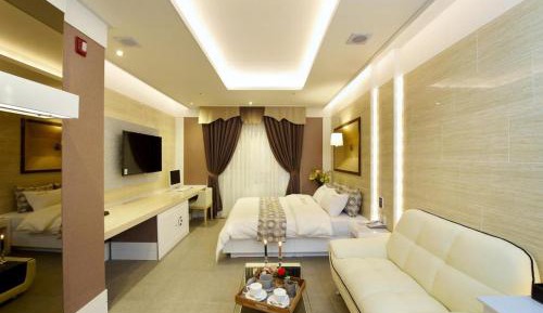 Special - Drive In Room