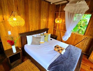 Bungalow with Sea View