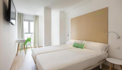 Twin Room with Extra Bed