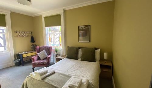 Double Room with Private Bathroom