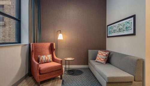 One-Bedroom King Suite