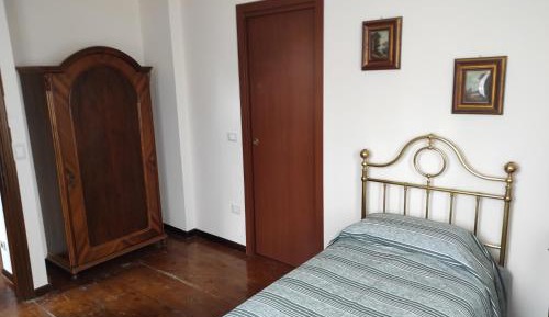 Single Room with Bathroom