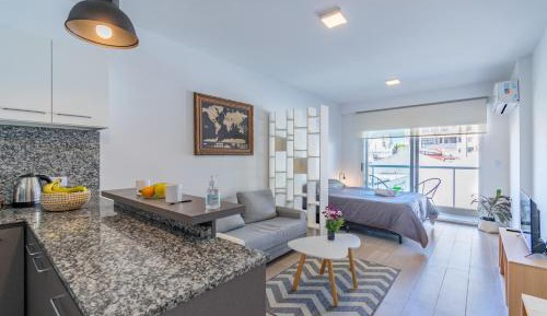 One-Bedroom Apartment