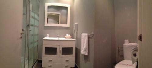 Single Room (1 Adult)