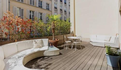 Apartment with Terrace