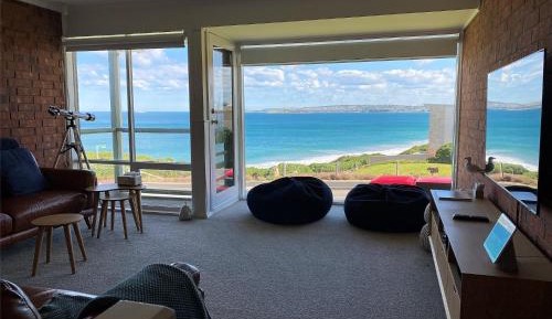 Apartment with Sea View