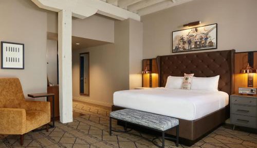 Guest Room, 1 King