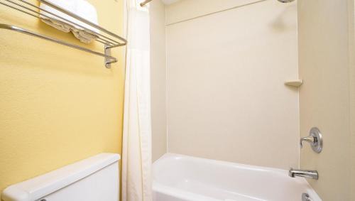 Double Room with Two Double Beds - Non-Smoking