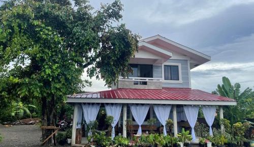 Standard Single Room with Shared Bathroom