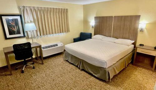 King Room - Non-Smoking