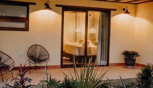 Suite with Mountain View