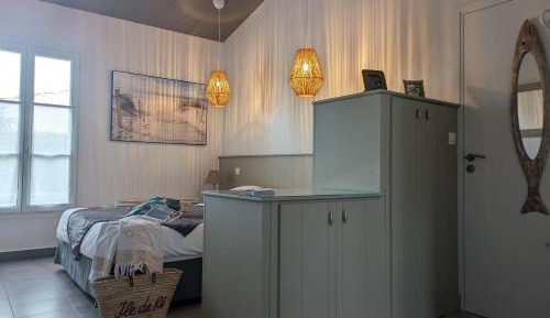 Large Double Room
