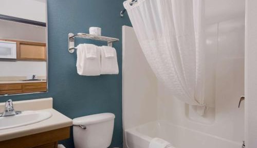 Queen Suite - Non Smoking