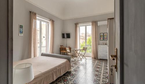 Double Room with Private External Bathroom