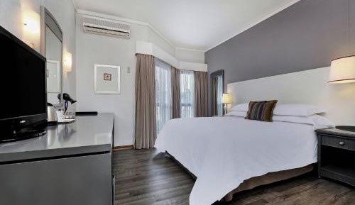 Executive, Larger Guest Room, 1 Queen 