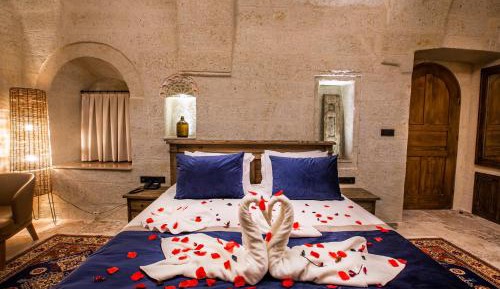 King Suite with Balcony