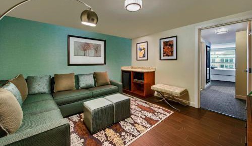 One-Bedroom Double Suite, 1 Bedroom Junior Suite