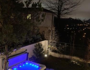 Deluxe Double Room - Pine View 