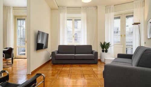 Apartment with Balcony
