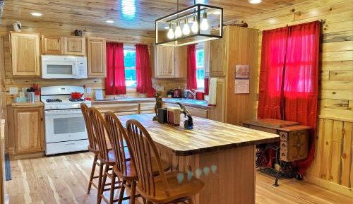 Three-Bedroom Holiday Home 