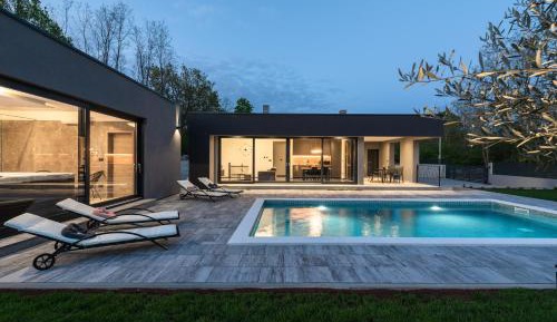Two-Bedroom Villa