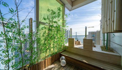 Double or Twin Room with Partial Sea View