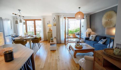 Apartment with Terrace