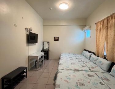 Family Room with Private Bathroom