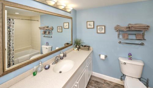 King Studio with Sofa Bed