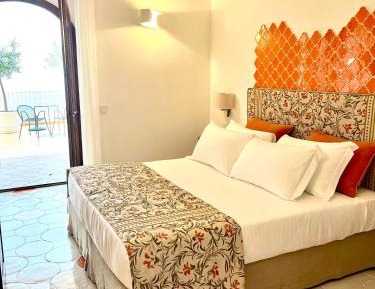 Superior Queen Room with Terrace and Sea View