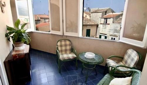 Apartment with City View - Annex