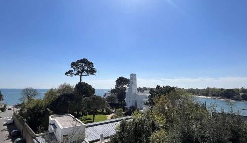 Apartment (5 Adults)