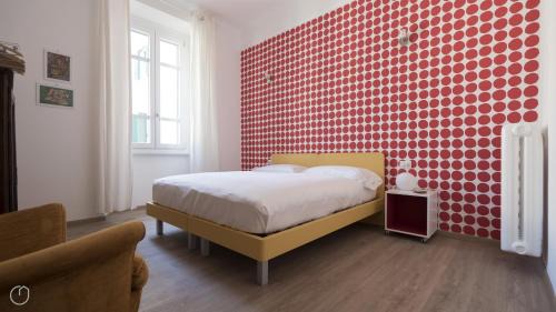 Superior One-Bedroom Apartment