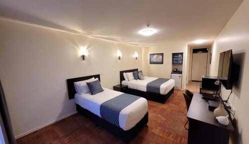 Triple Room with Spa Bath