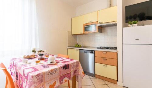 One-Bedroom Apartment with Balcony (2 adults)