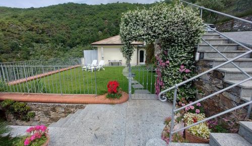 Apartment with Partial Sea View