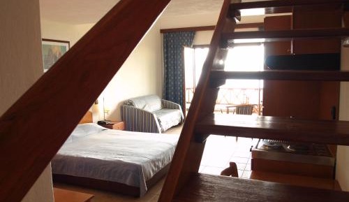 Maisonette with Sea View