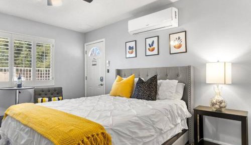 One-Bedroom House