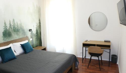 Standard Double Room with Shared Bathroom