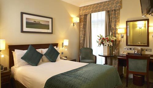 Classic Double Room