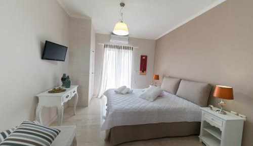 Studio with Sea View