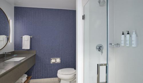 King Studio with Sofa Bed