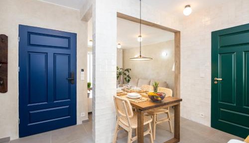 Two-Bedroom Apartment with Balcony and Sea View