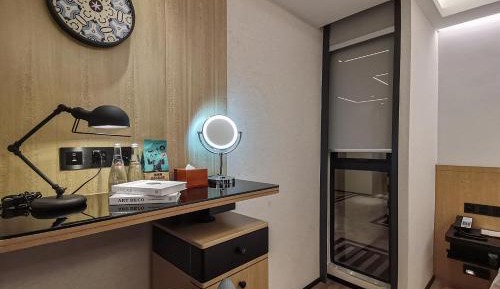 Standard King Room(no window)